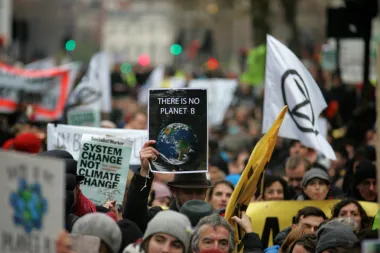 Environment, Climate Change and Evaluation: Moving Towards a Holistic View
