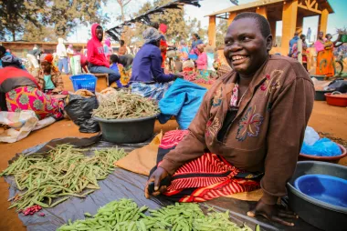 The Global Evaluation Initiative (GEI) and the Center for Learning on Evaluation and Results for Anglophone Africa (CLEAR-AA) are supporting the country-led evaluation of the COVID-19 Urban Cash Intervention in Malawi.